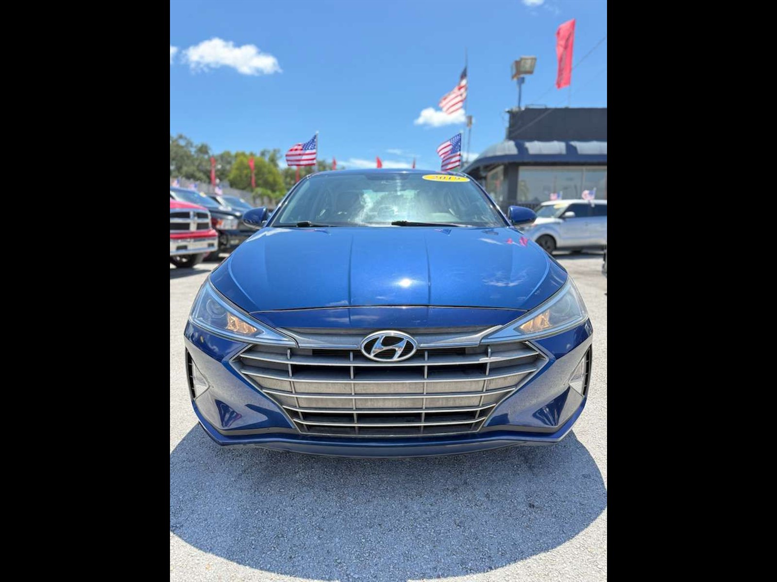 2019 HYUNDAI Elantra in Miami, FL