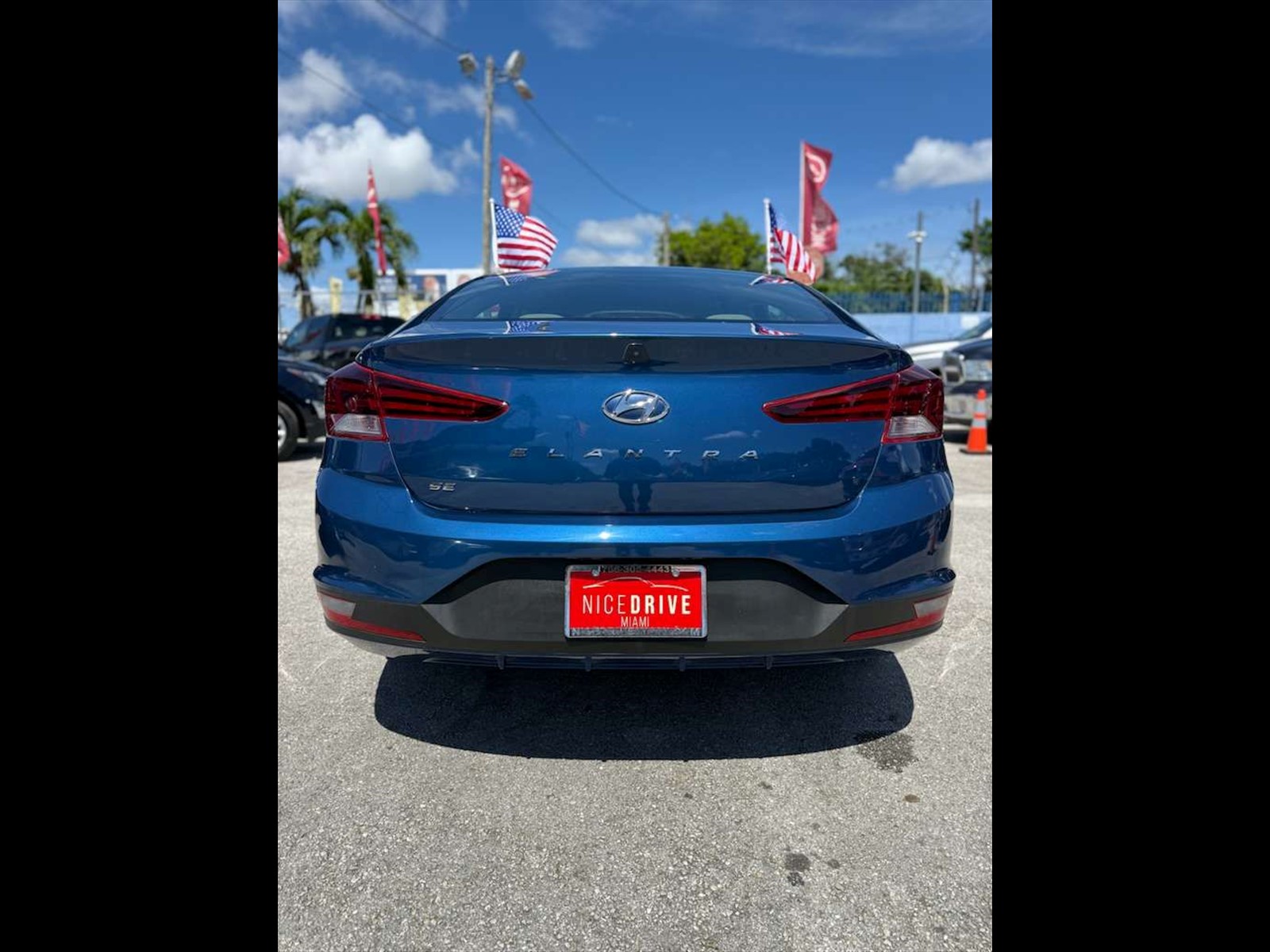 2019 HYUNDAI Elantra in Miami, FL