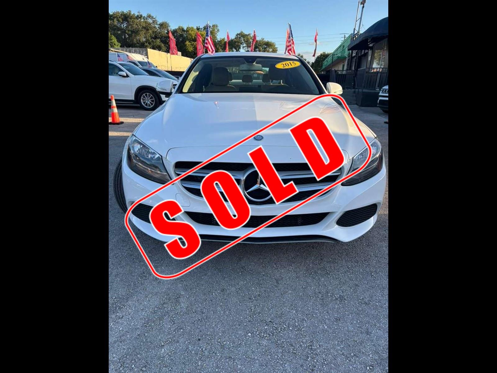 2015 MERCEDES-BENZ C-Class in Miami, FL