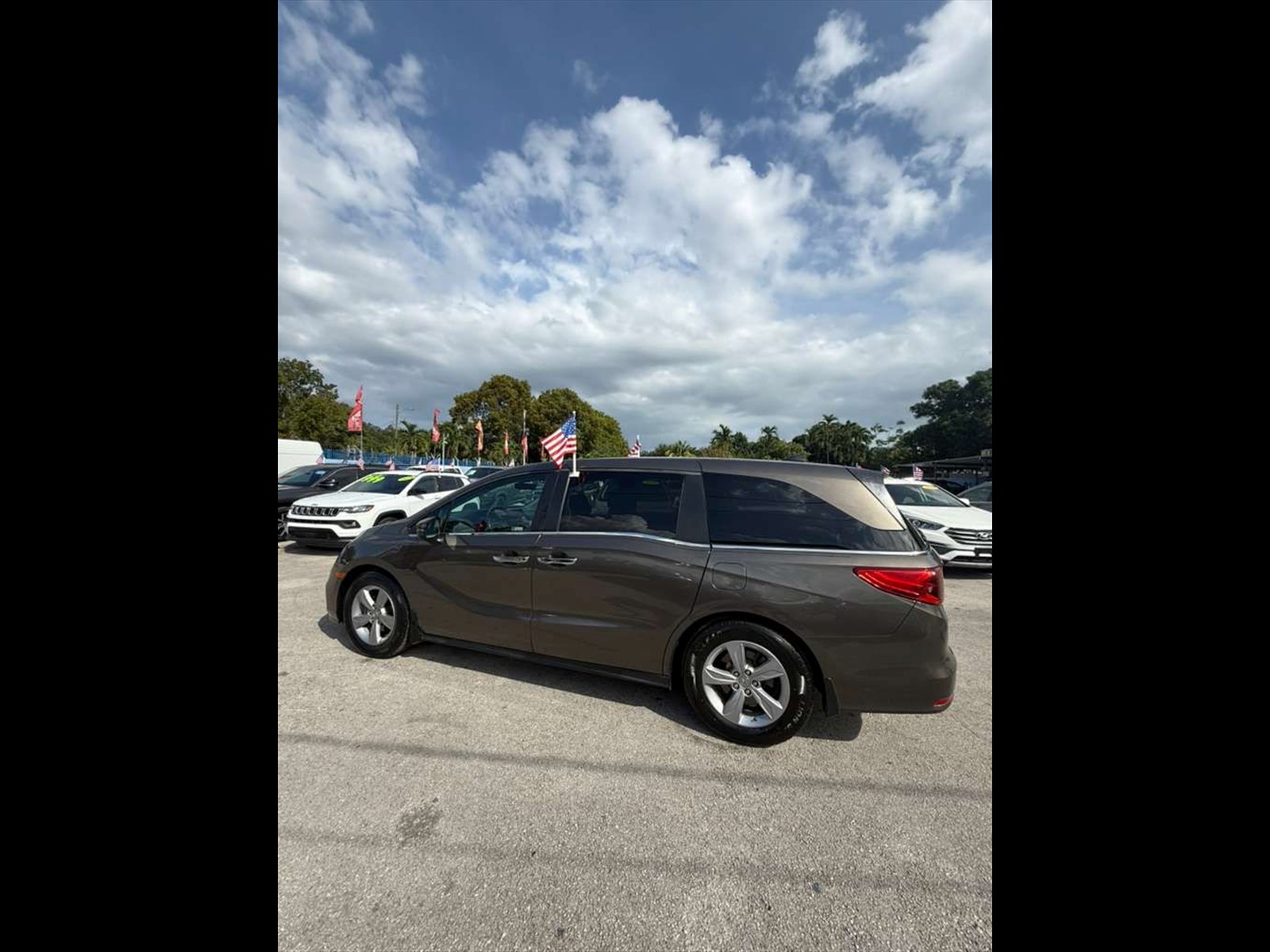 2020 HONDA Odyssey in Miami, FL