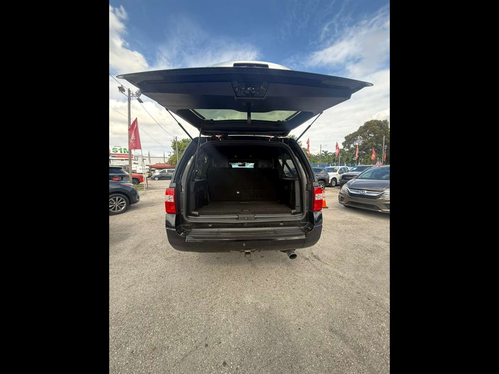 2017 FORD Expedition EL in Miami, FL