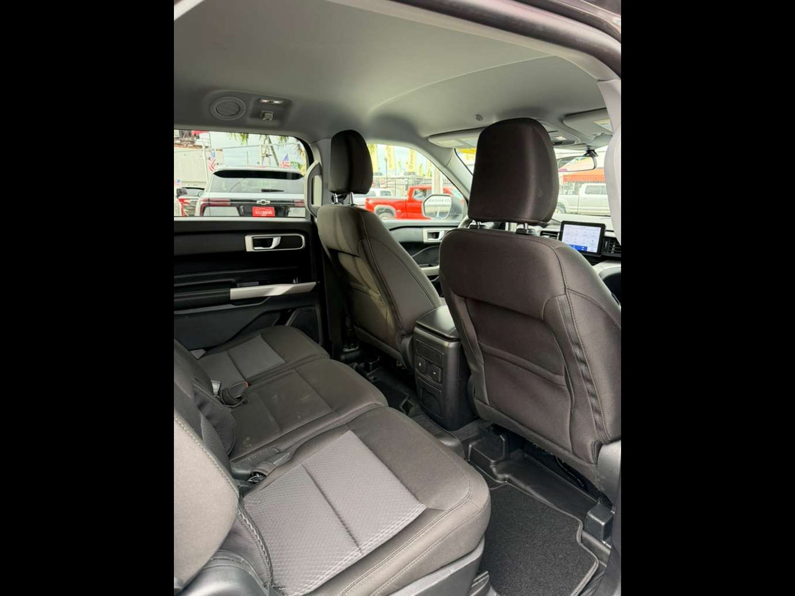 2023 FORD Explorer in Miami, FL