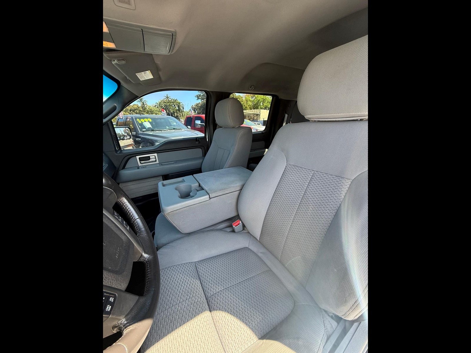 2011 FORD F-150 in Miami, FL