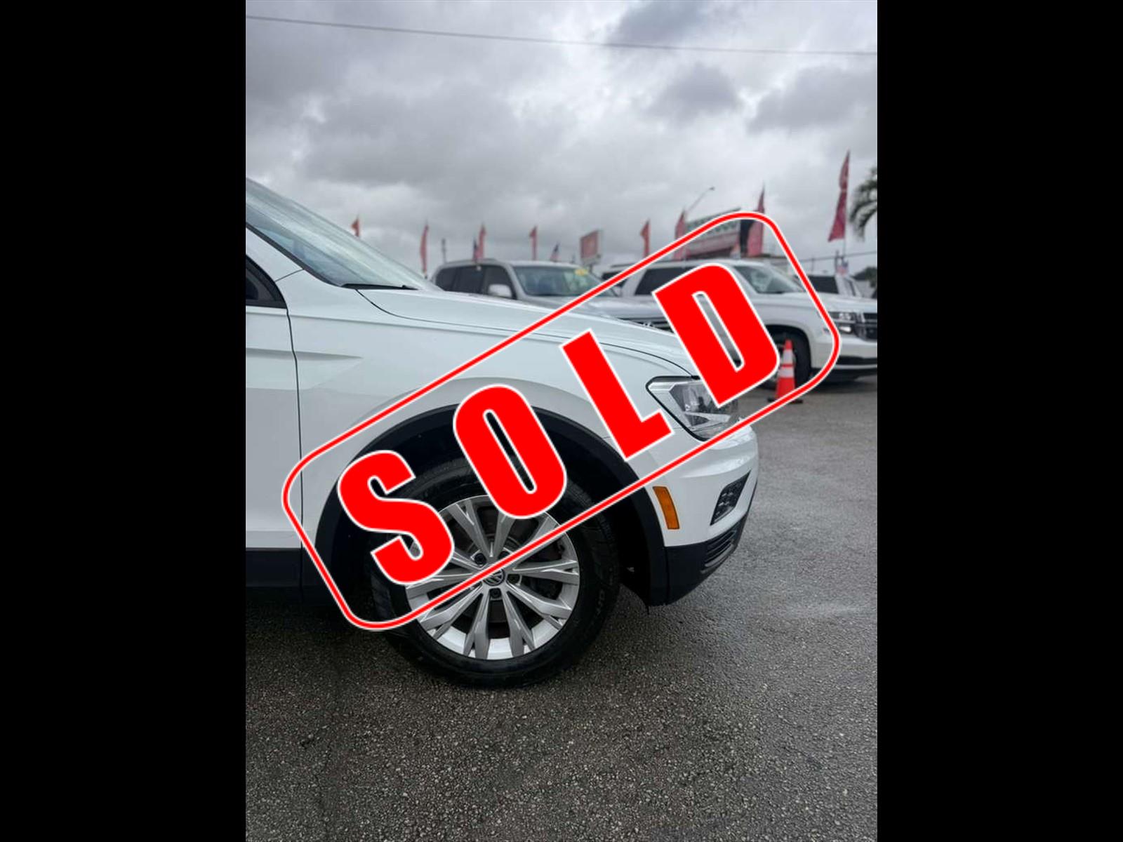 2018 VOLKSWAGEN Tiguan in Miami, FL