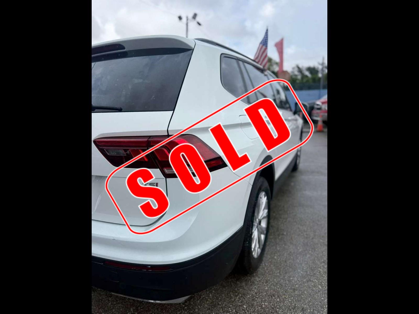 2018 VOLKSWAGEN Tiguan in Miami, FL