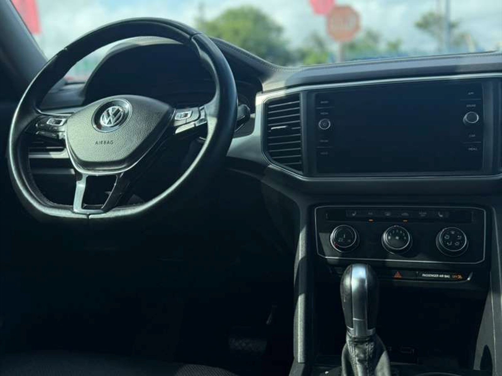 2018 VOLKSWAGEN Atlas in Miami, FL
