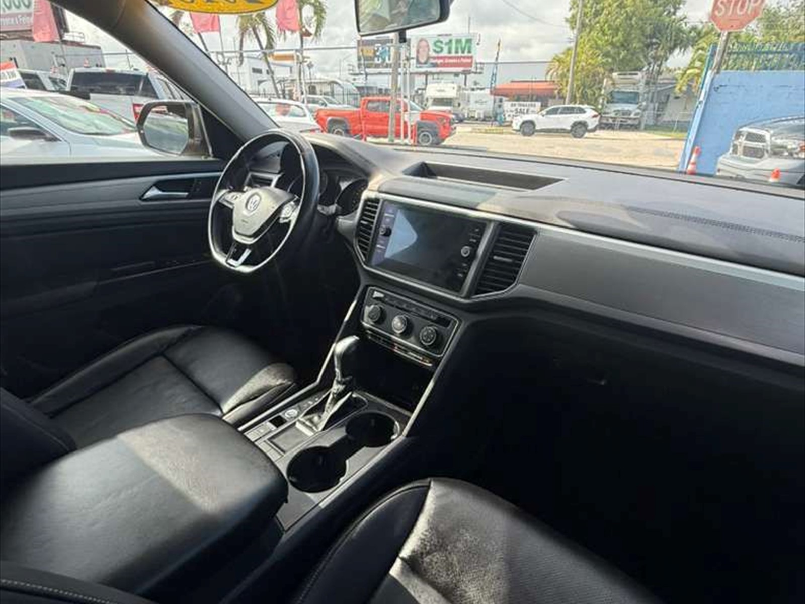 2018 VOLKSWAGEN Atlas in Miami, FL