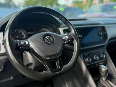 2018 VOLKSWAGEN Atlas in Miami, FL