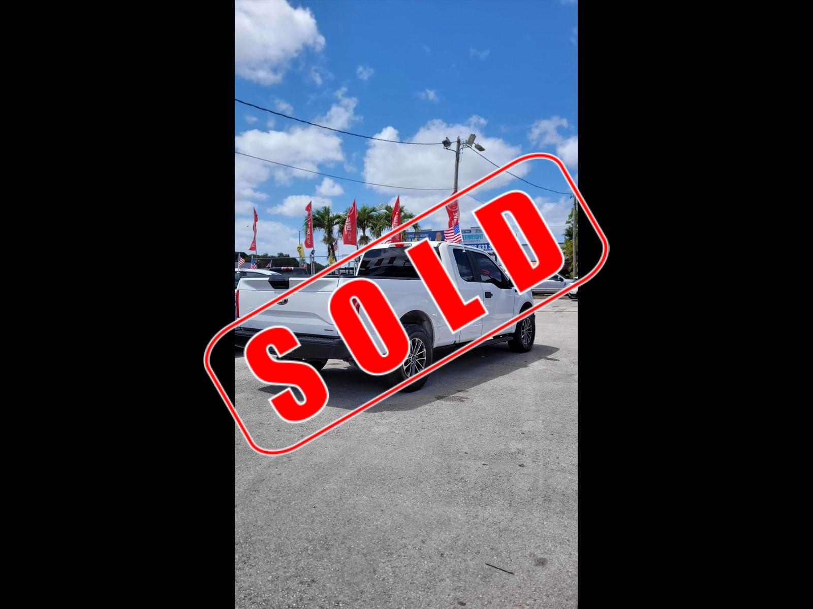 2016 FORD F-150 in Miami, FL