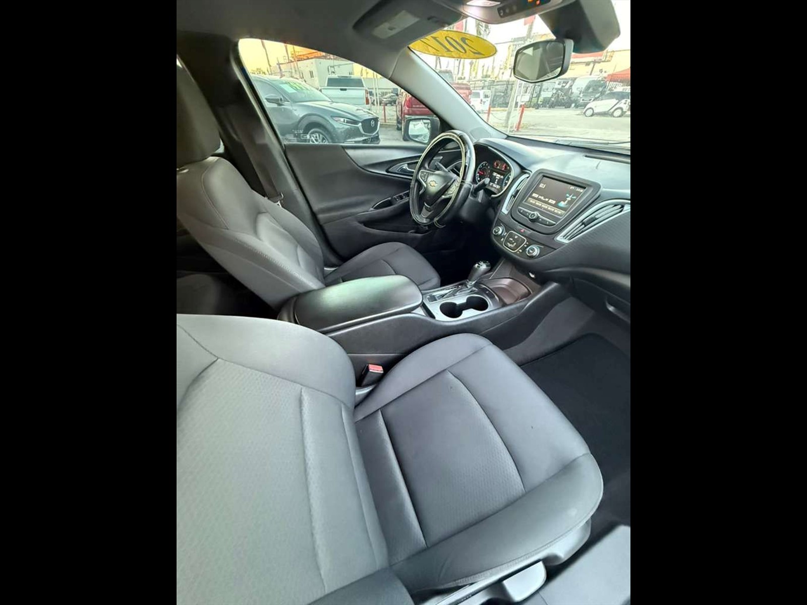 2017 Chevrolet Malibu in Miami, FL