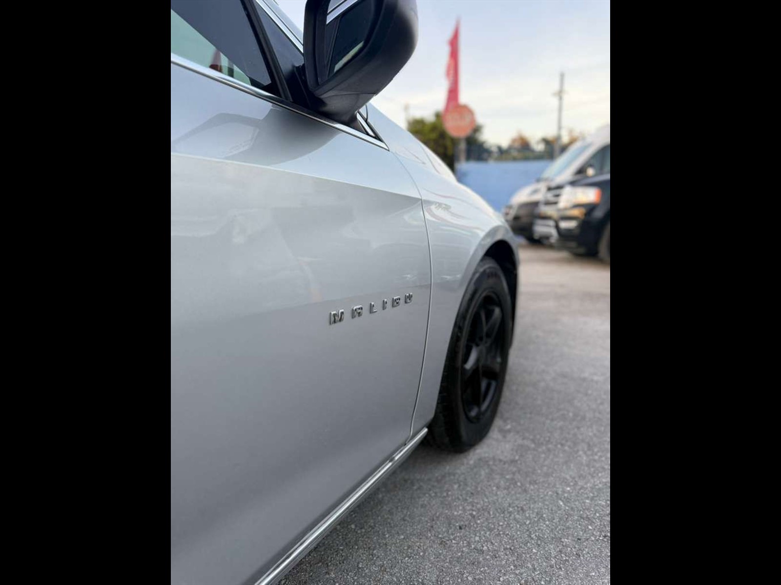 2017 Chevrolet Malibu in Miami, FL