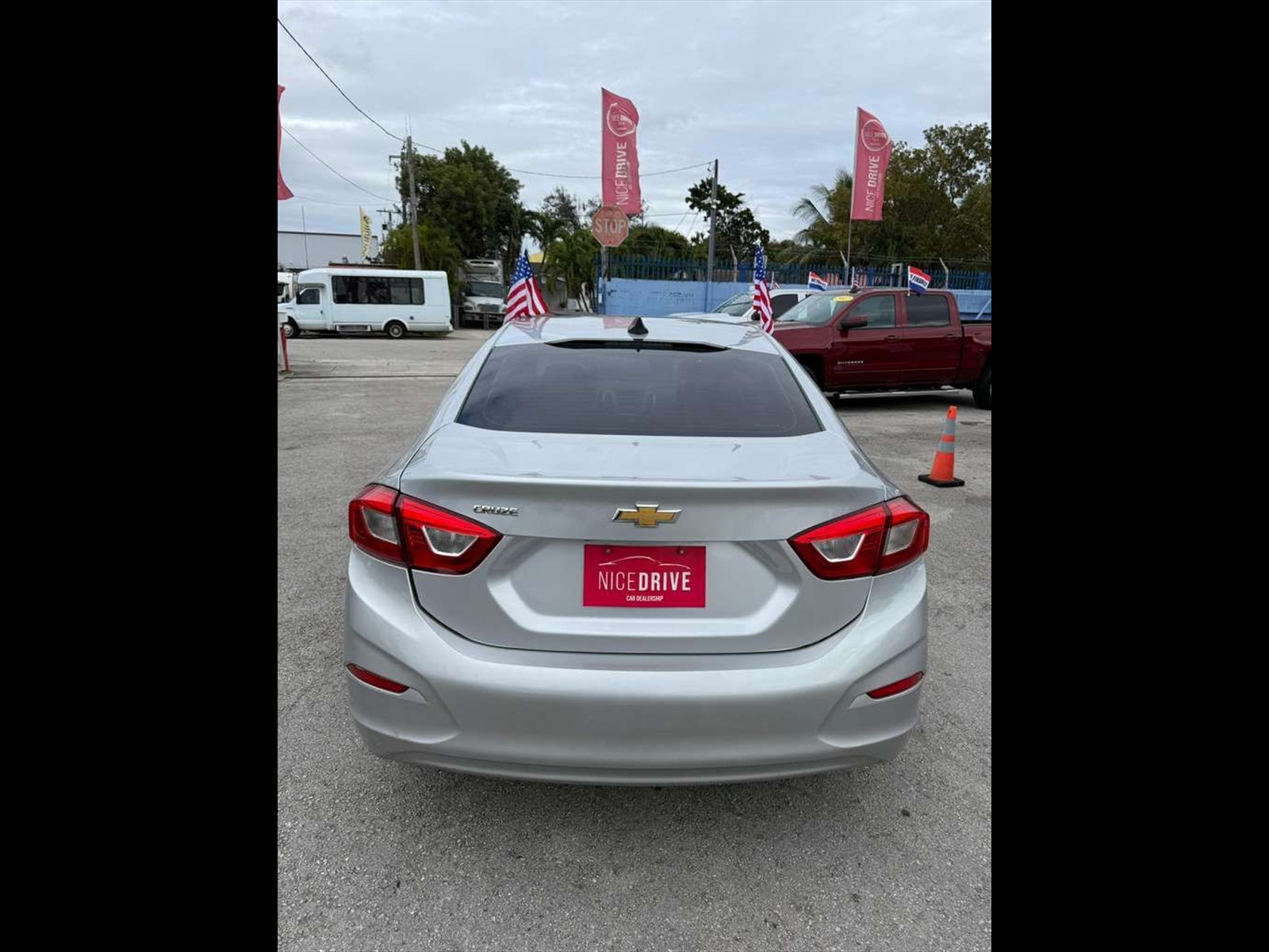 2018 CHEVROLET Cruze in Miami, FL