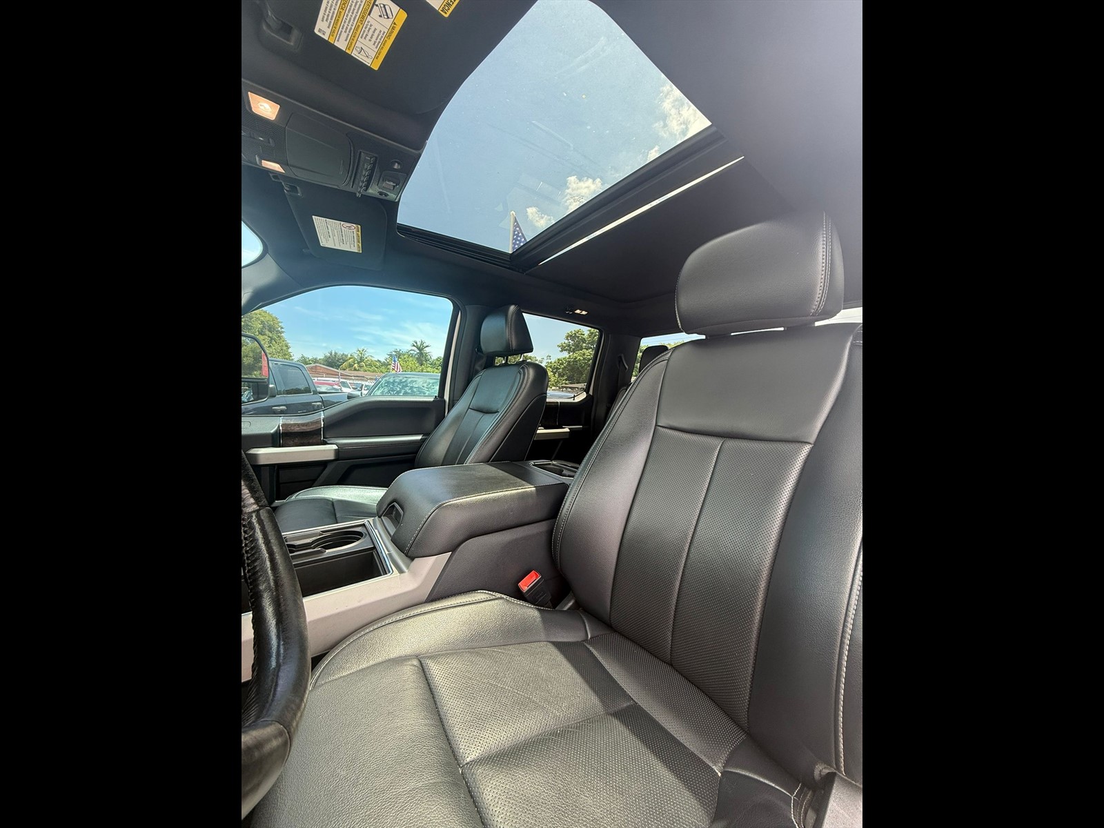 2022 FORD F-250 in Miami, FL