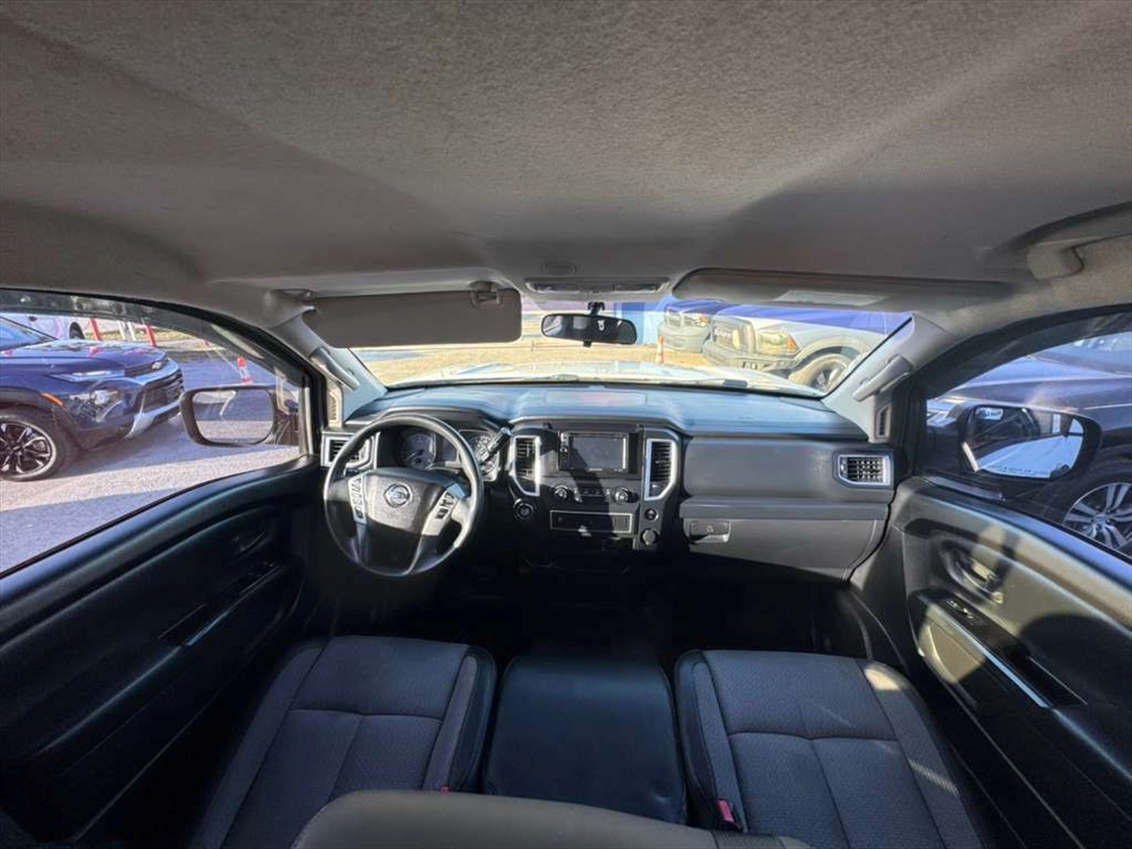 2017 NISSAN Titan in Miami, FL