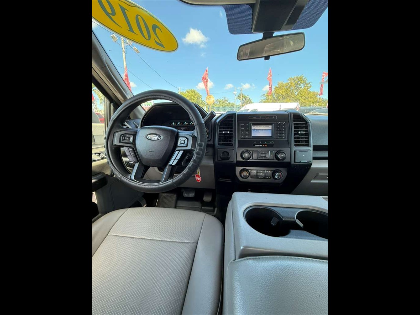 2019 FORD F-150 in Miami, FL