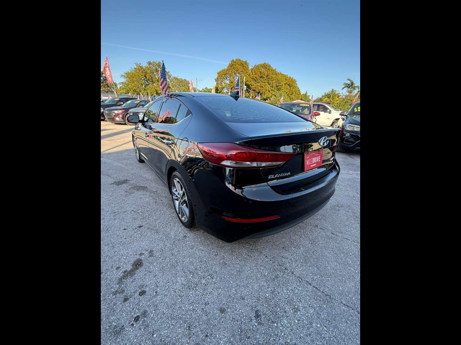 2017 HYUNDAI Elantra in Miami, FL