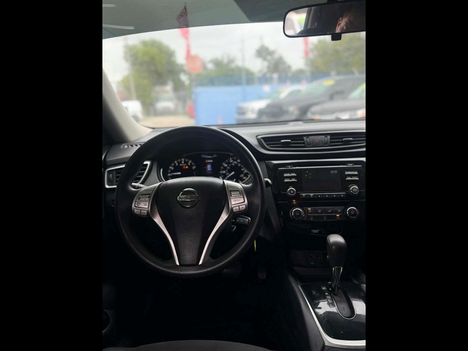 2016 NISSAN Rogue in Miami, FL