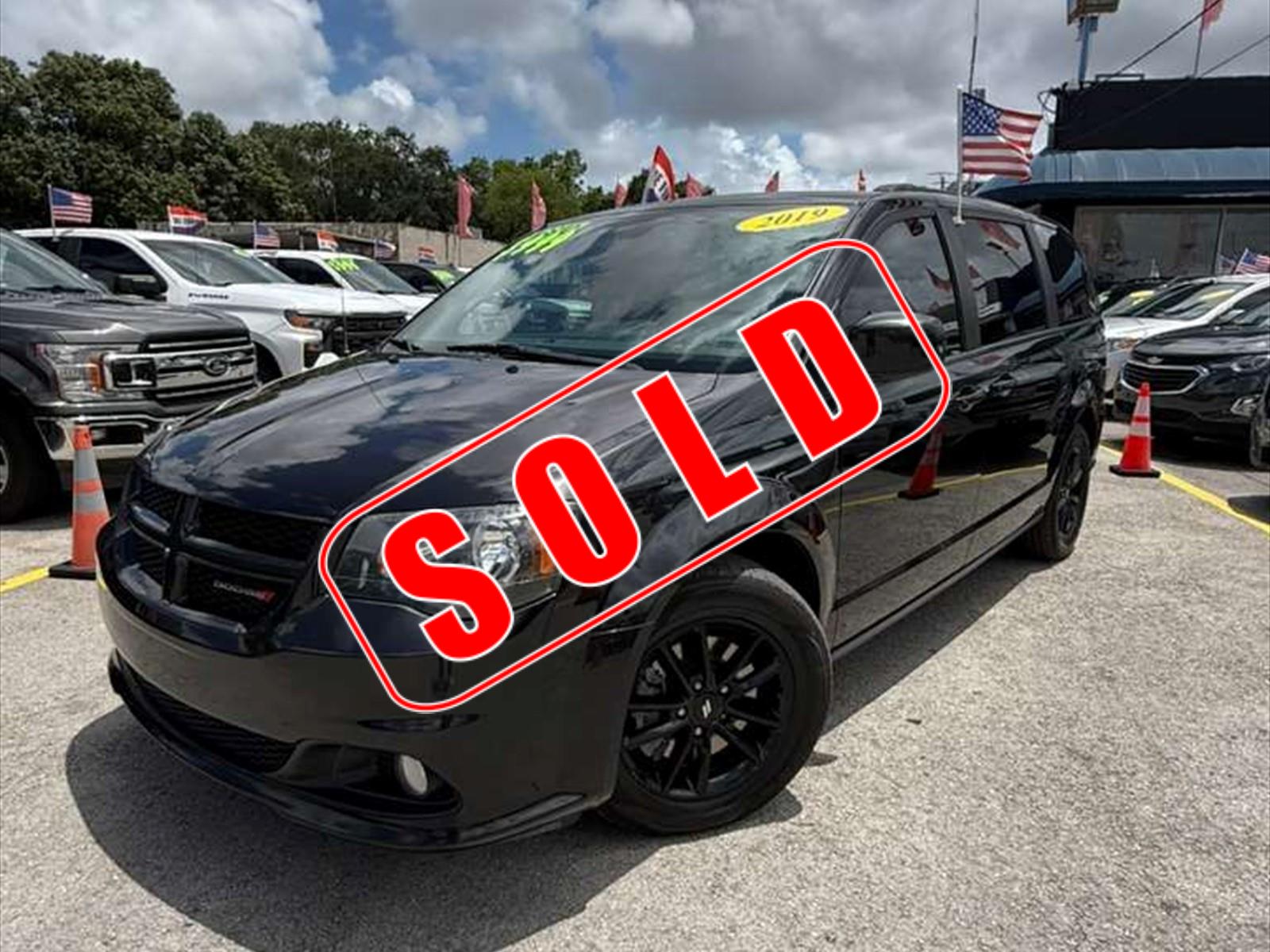 2019 DODGE Grand Caravan in Miami, FL