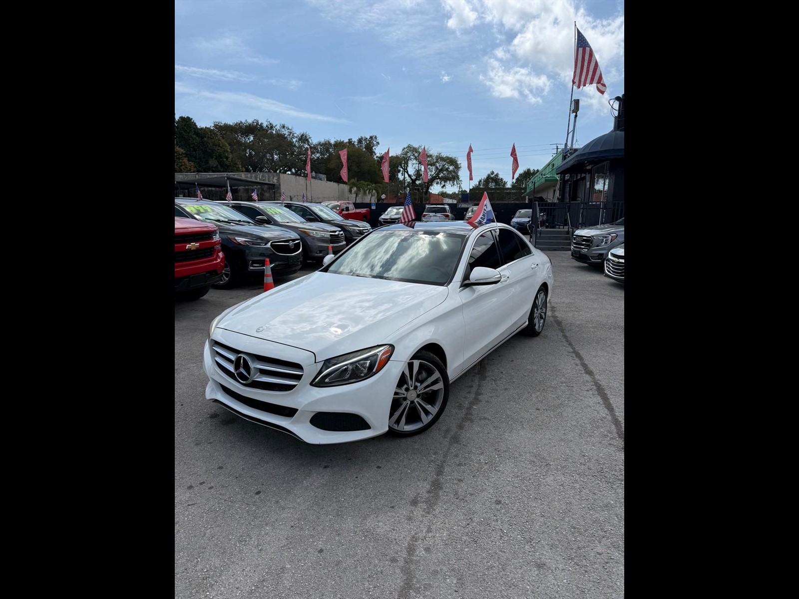 2015 MERCEDES-BENZ C-Class in Miami, FL