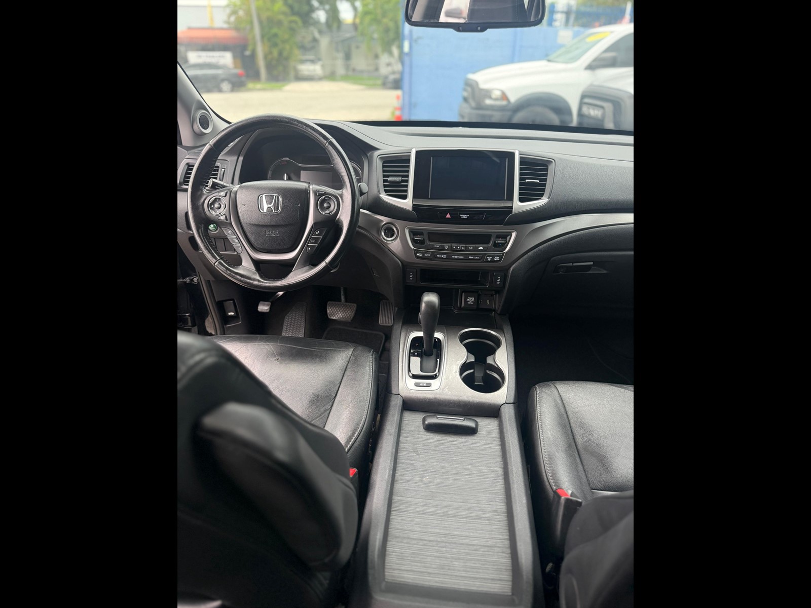 2018 HONDA Pilot in Miami, FL