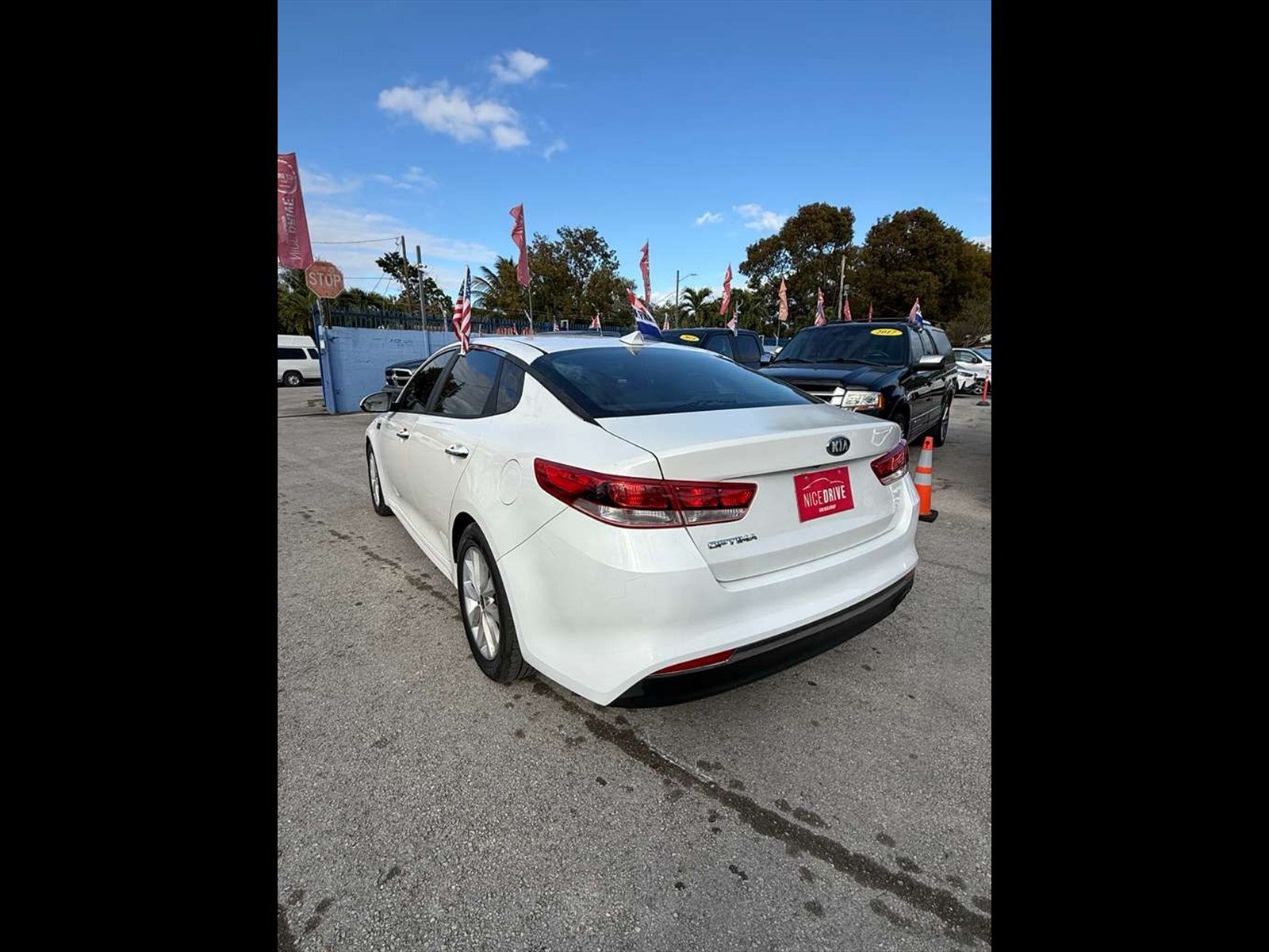 2016 KIA Optima in Miami, FL