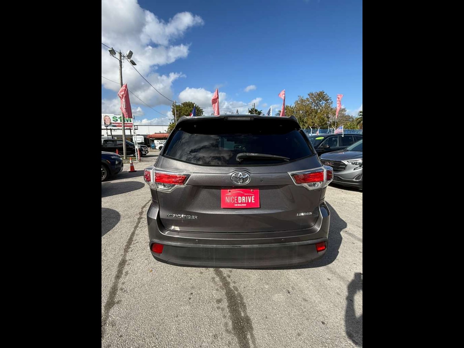 2016 TOYOTA Highlander in Miami, FL