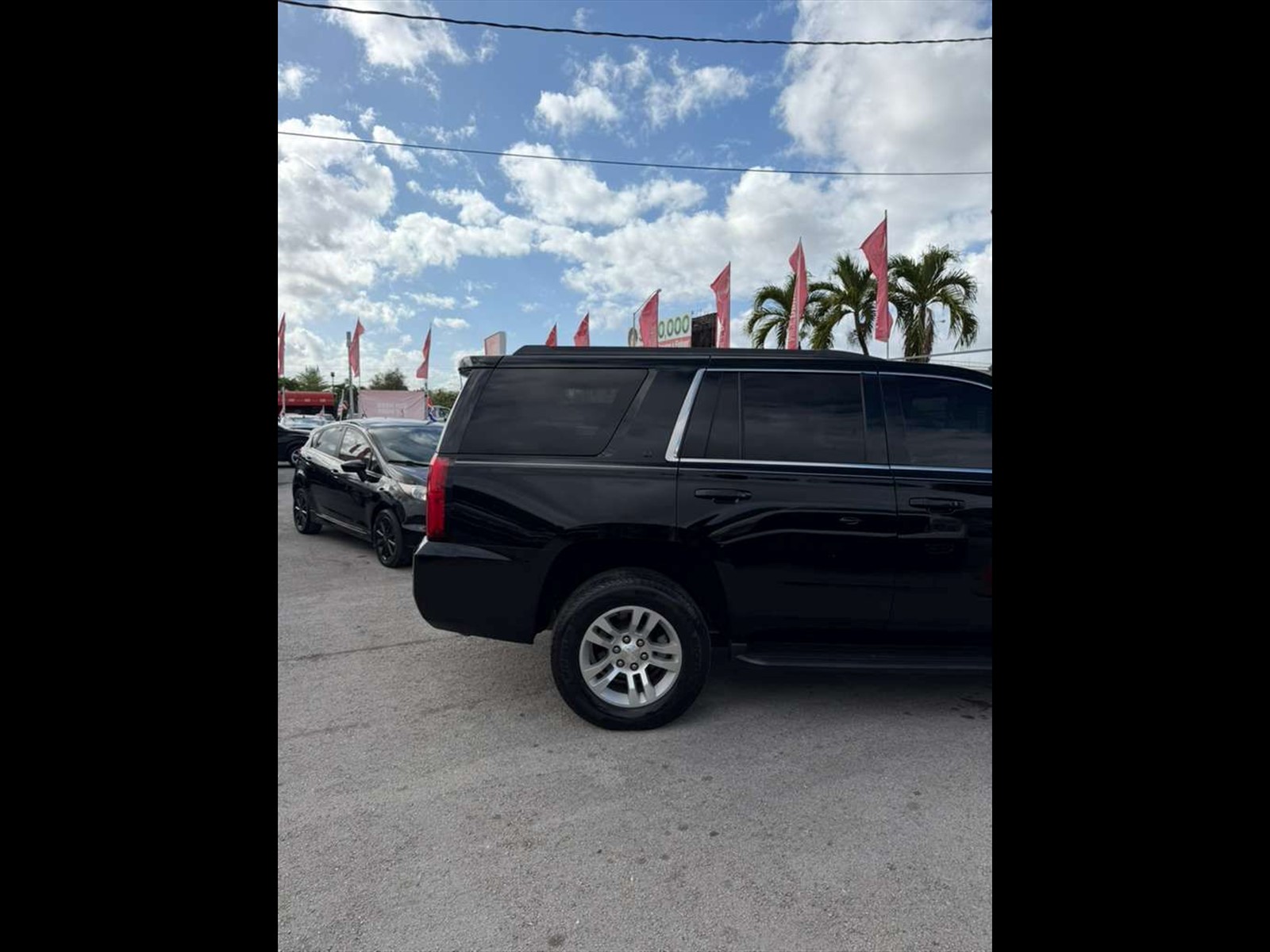 2017 CHEVROLET Tahoe in Miami, FL