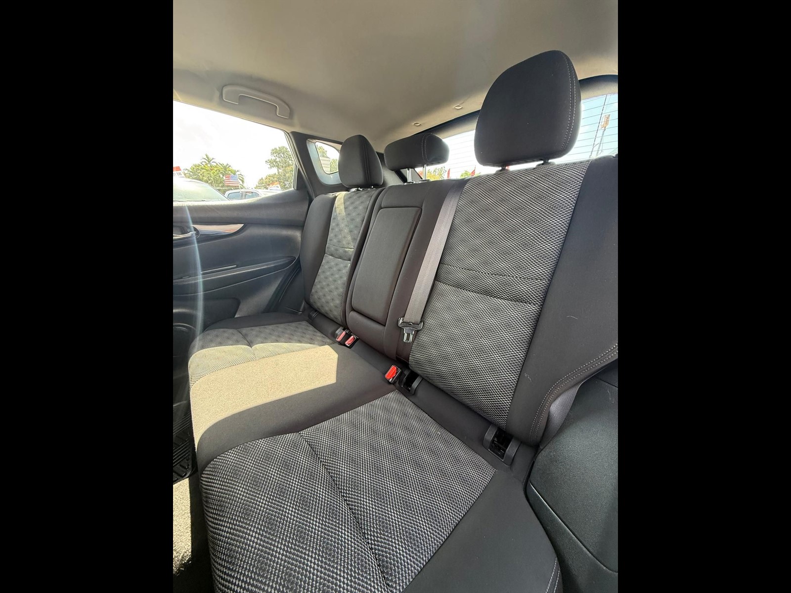 2017 NISSAN Rogue Sport in Miami, FL