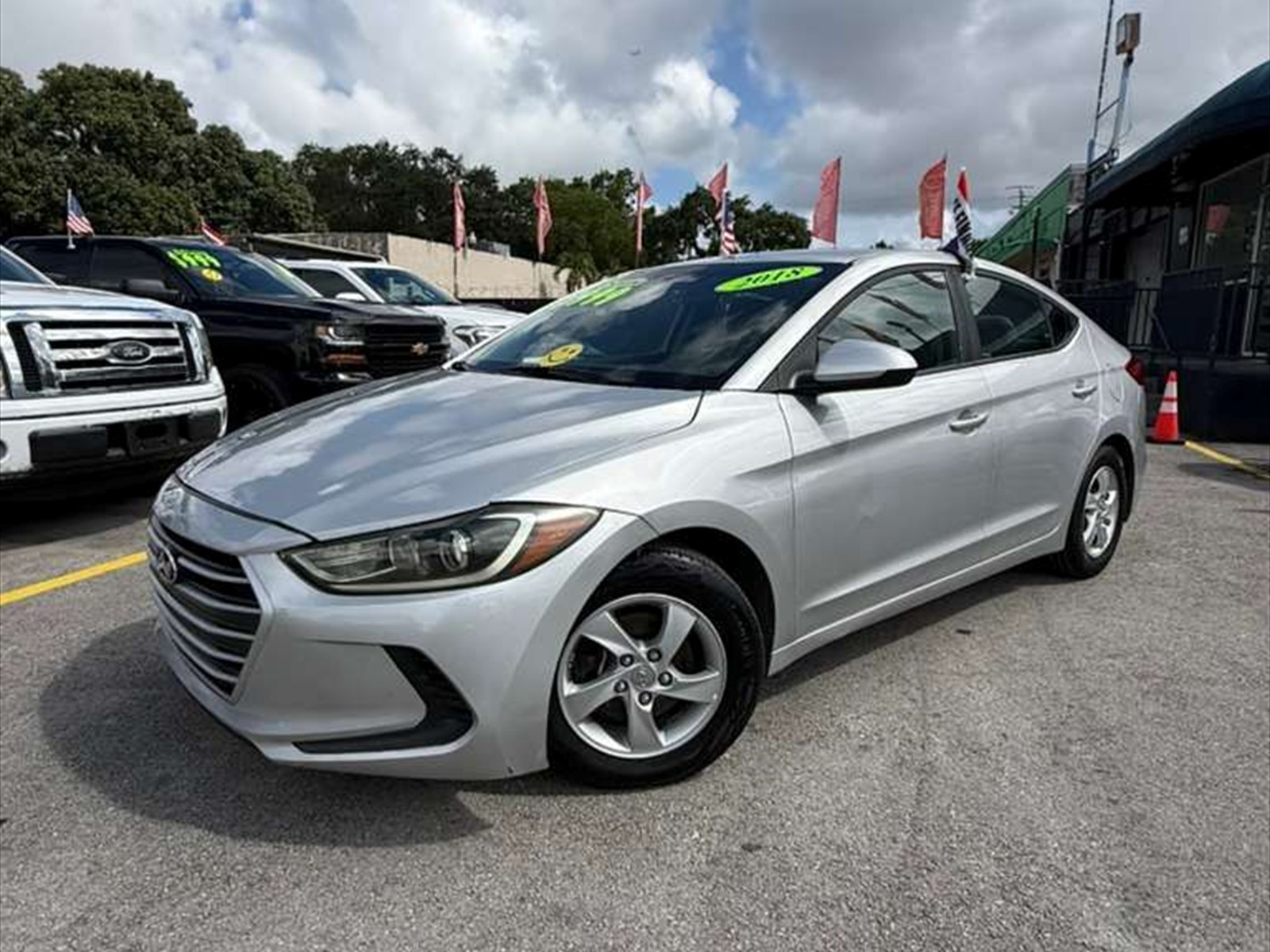 2018 HYUNDAI Elantra in Miami, FL
