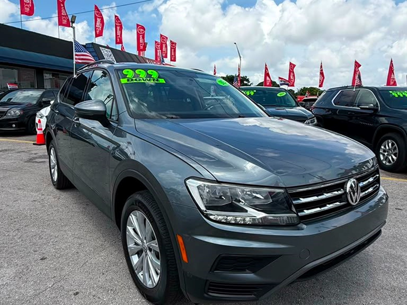 2020 VOLKSWAGEN Tiguan in Miami, FL