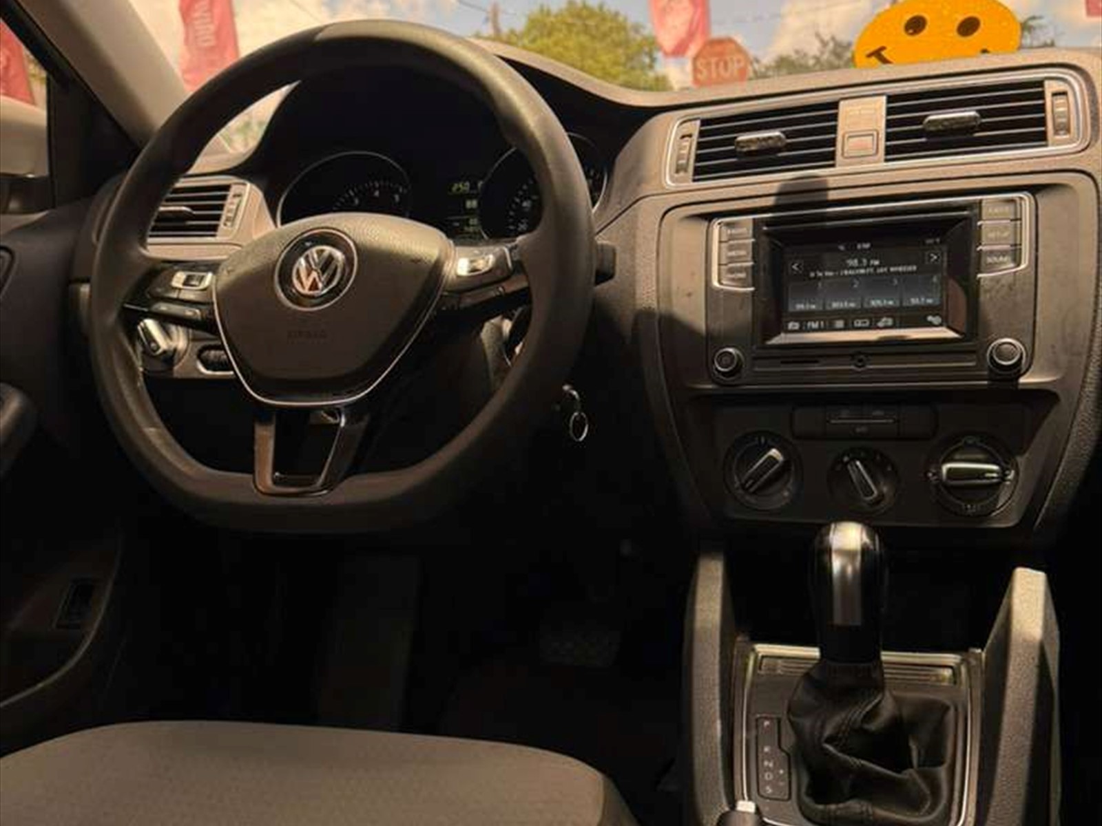 2017 VOLKSWAGEN Jetta in Miami, FL