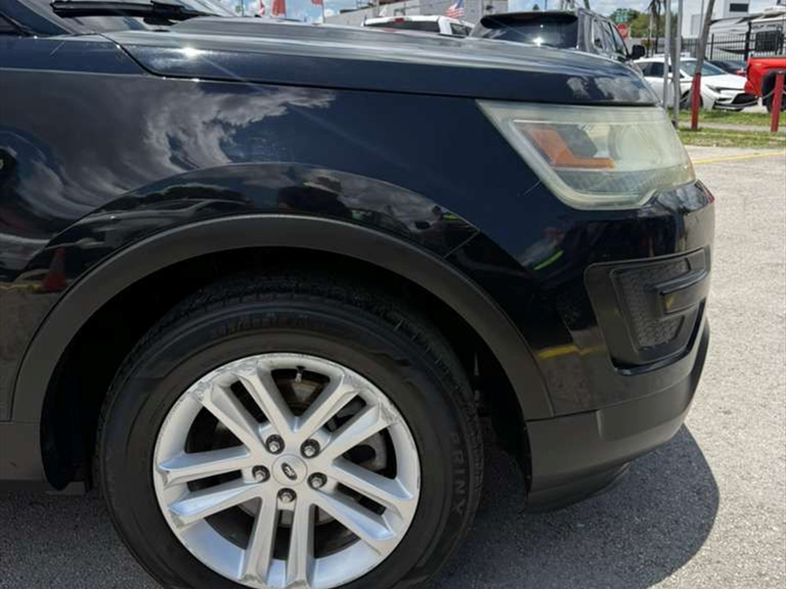 2016 FORD Explorer in Miami, FL