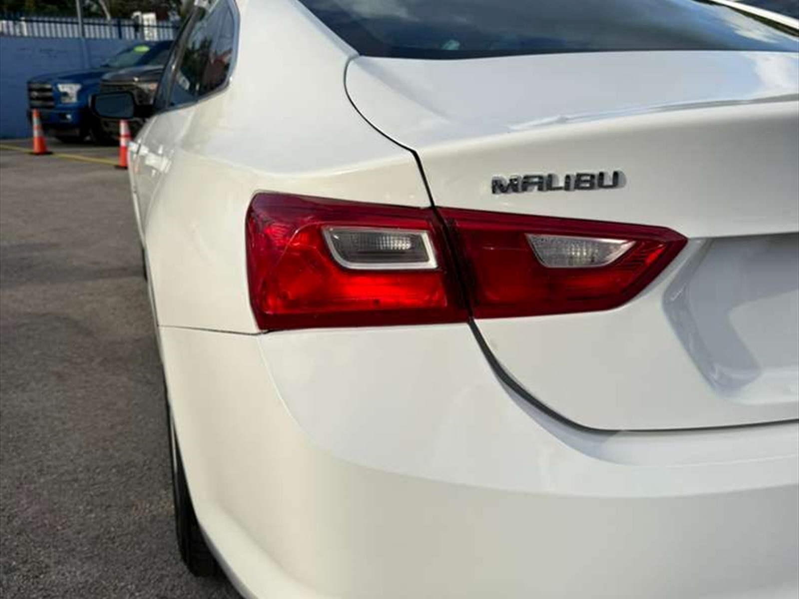 2024 CHEVROLET Malibu in Miami, FL
