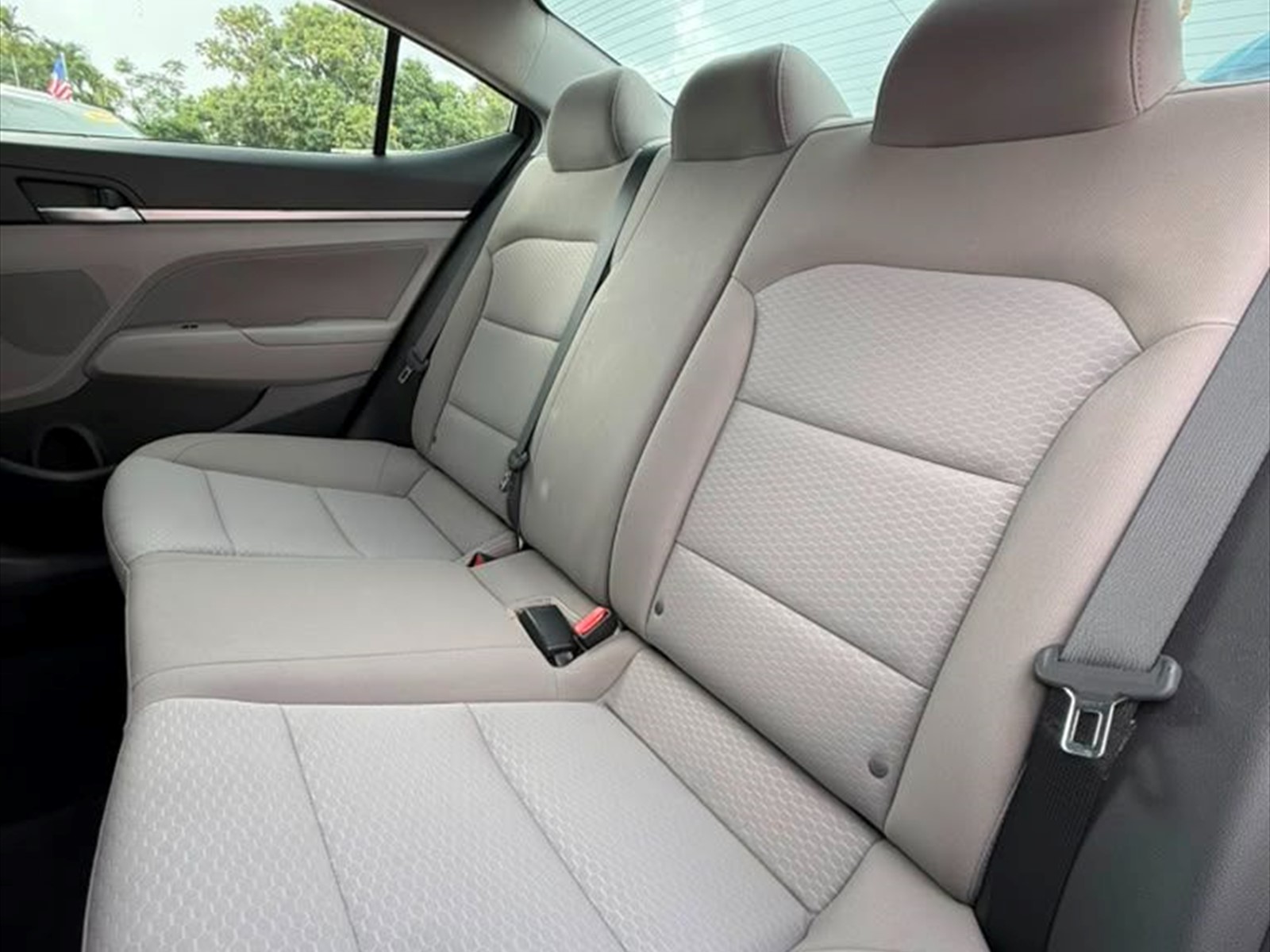 2019 HYUNDAI Elantra in Miami, FL