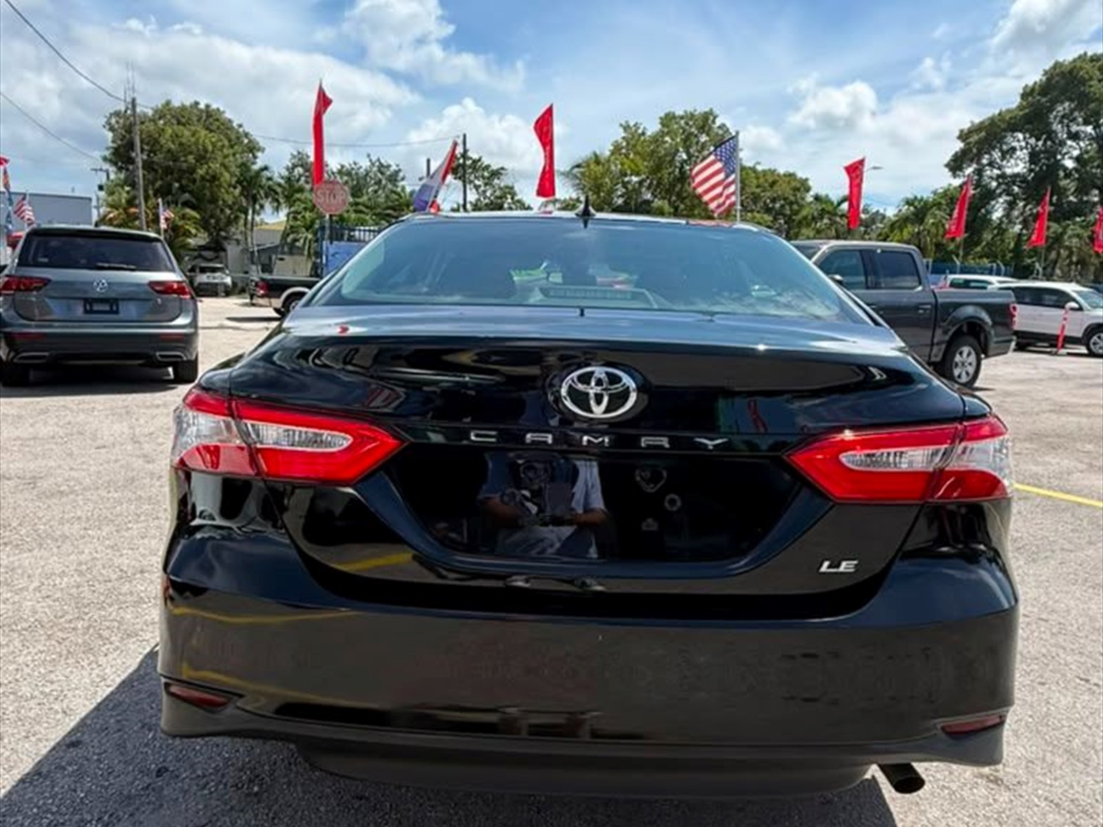 2020 TOYOTA Camry in Miami, FL