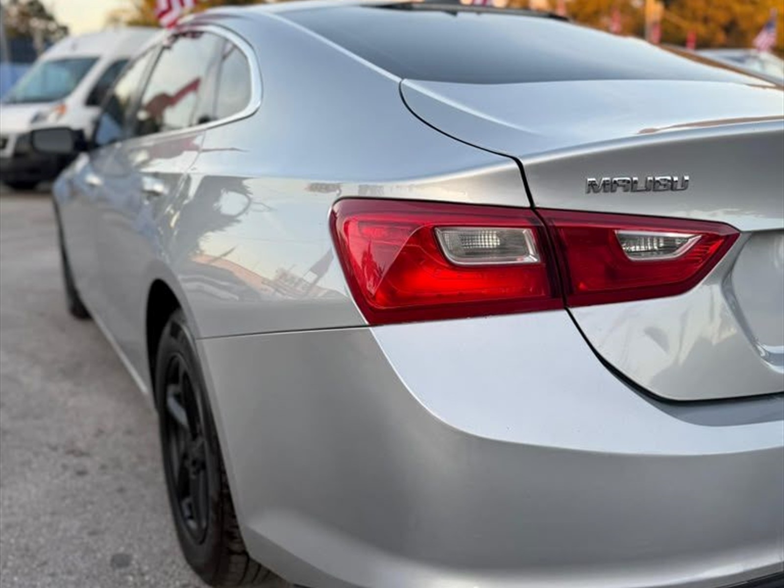 2017 CHEVROLET Malibu in Miami, FL