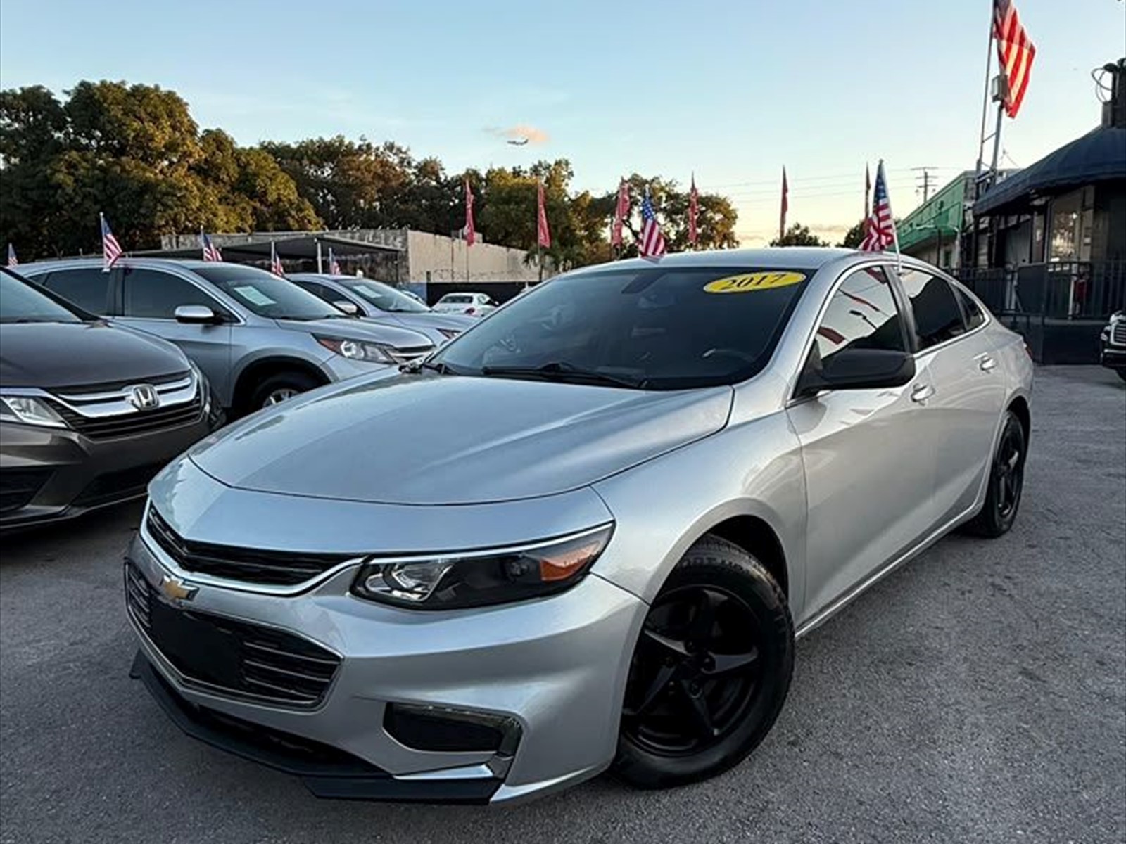 2017 CHEVROLET Malibu in Miami, FL