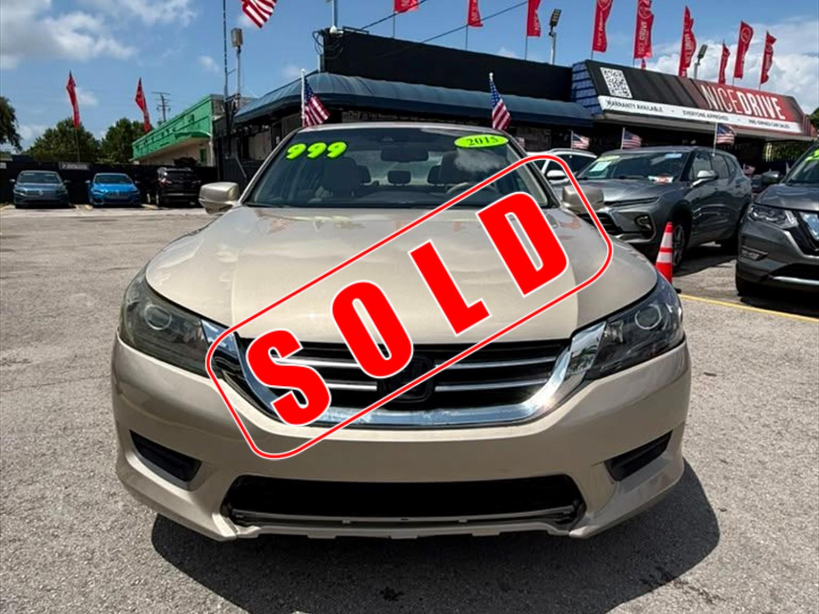 2015 HONDA Accord in Miami, FL