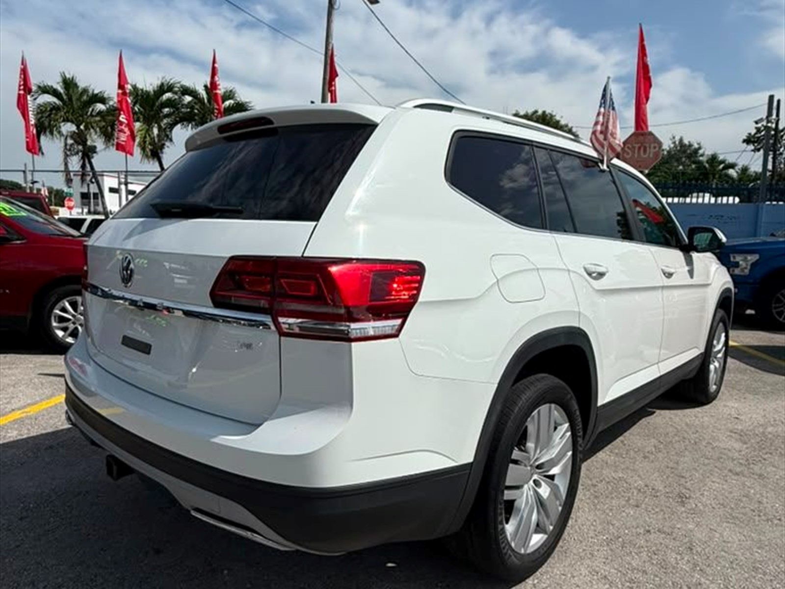 2019 VOLKSWAGEN Atlas in Miami, FL