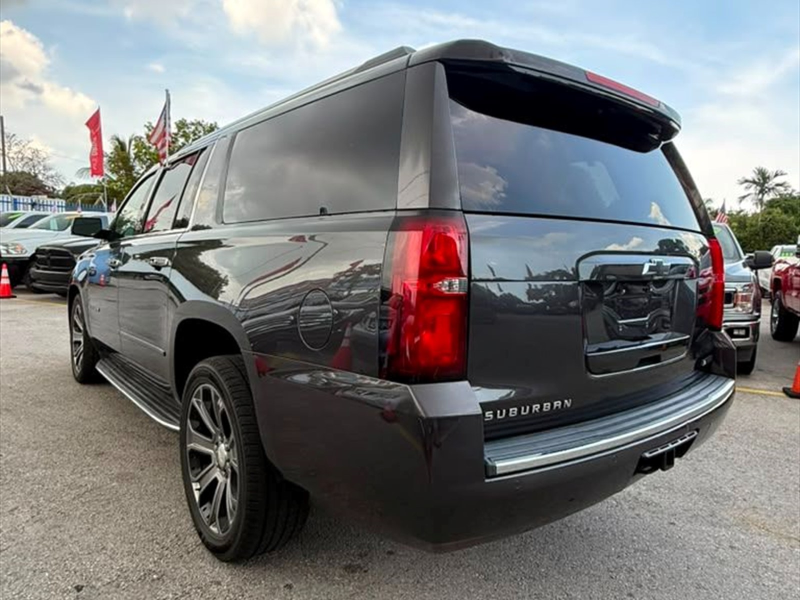 2018 CHEVROLET Suburban in Miami, FL