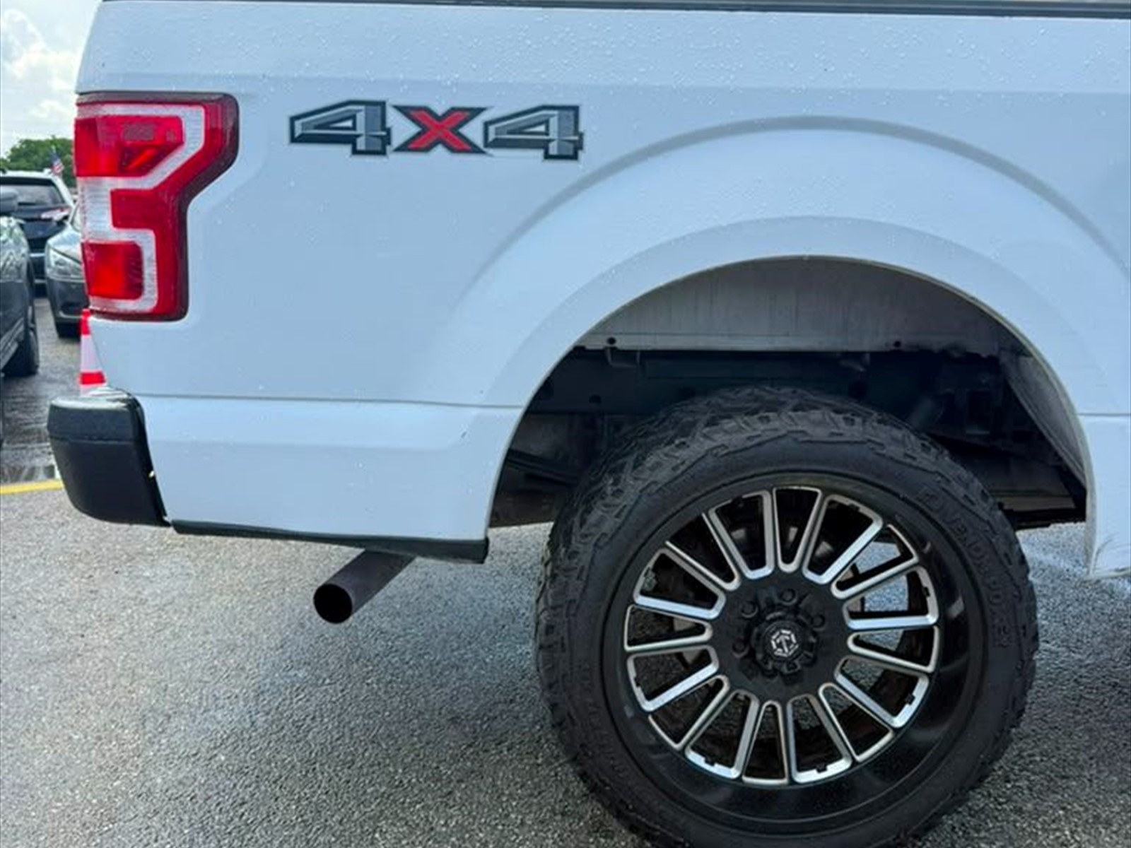 2019 FORD F-150 in Miami, FL