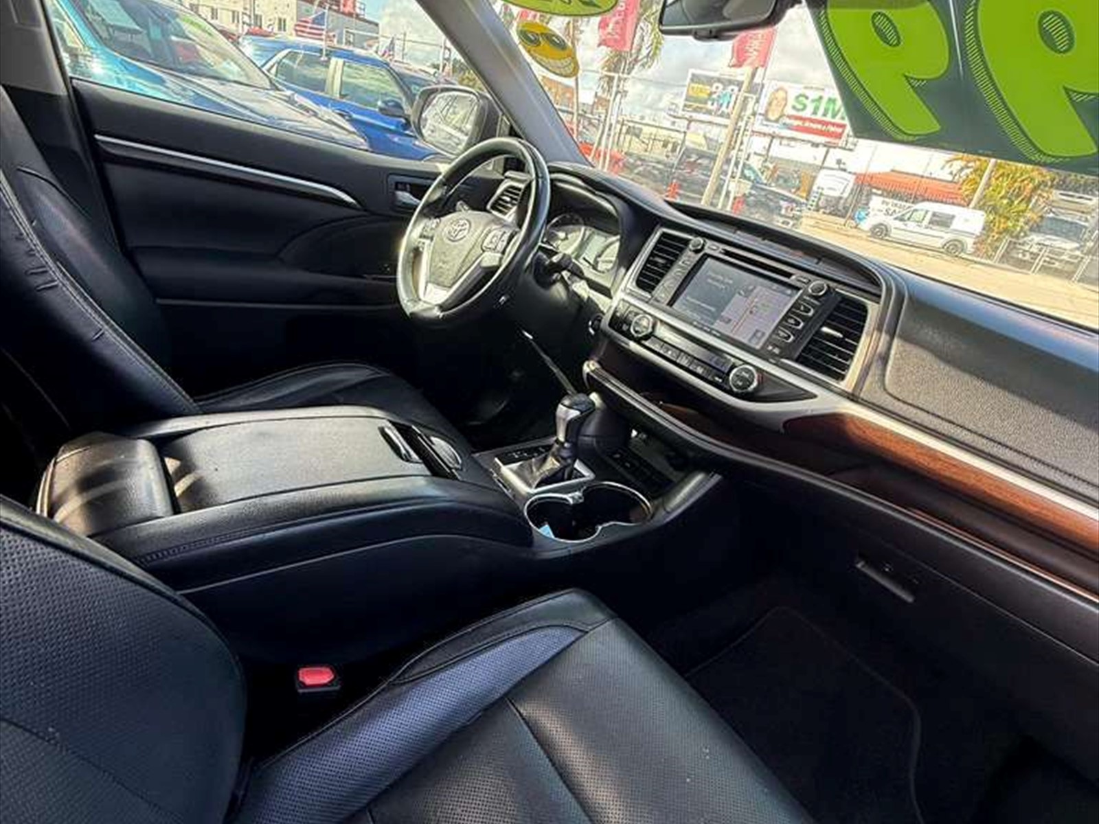 2016 TOYOTA Highlander in Miami, FL