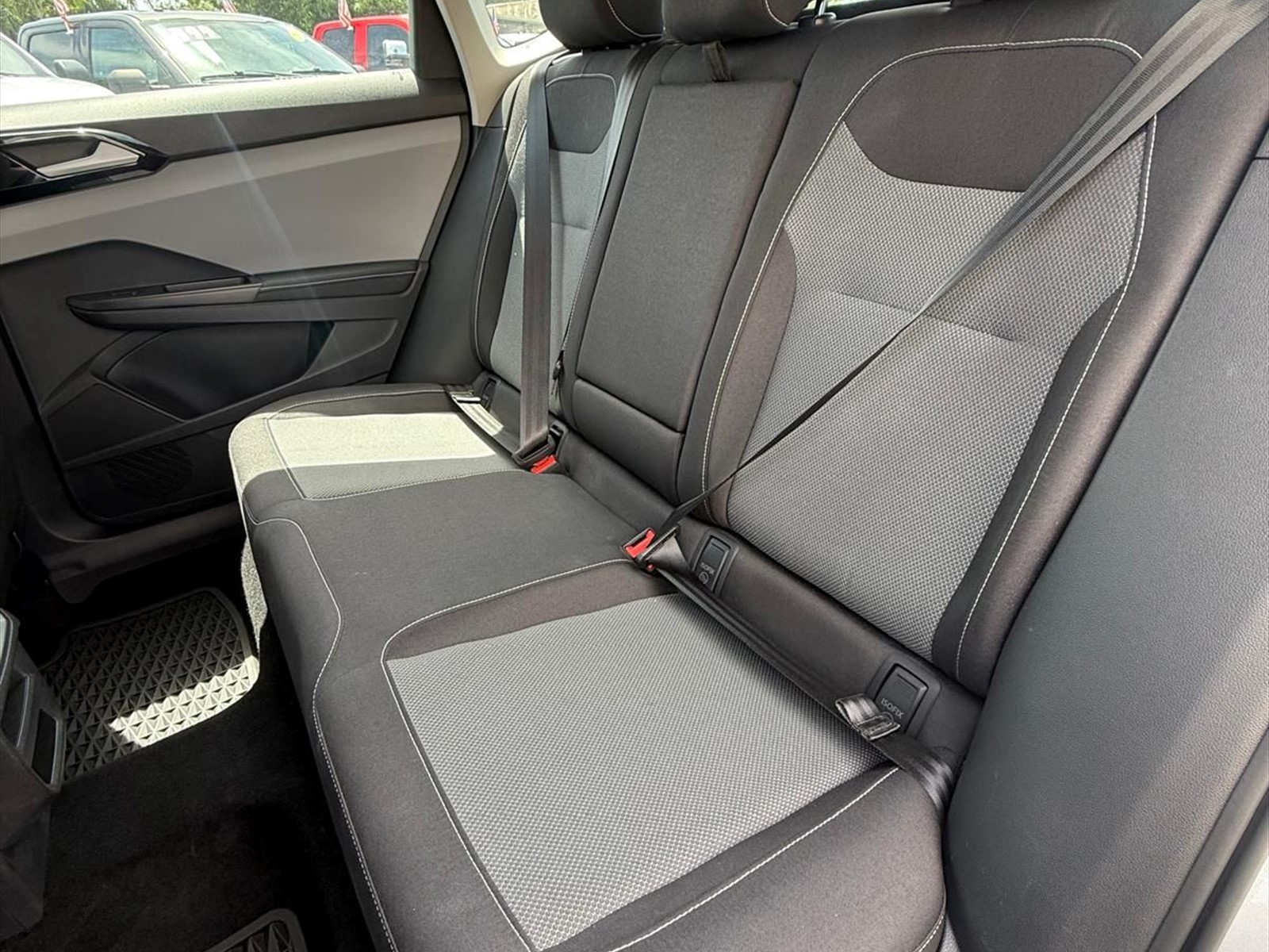 2024 VOLKSWAGEN Taos in Miami, FL