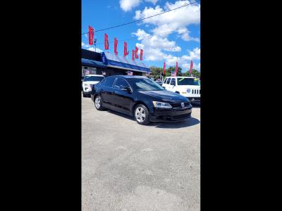 2011 Volkswagen Jetta in Miami, FL