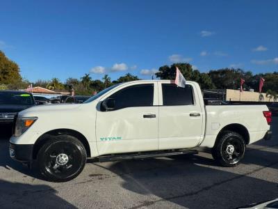 2017 NISSAN Titan in Miami, FL
