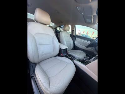 2017 HYUNDAI Elantra in Miami, FL