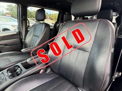 2019 DODGE Grand Caravan in Miami, FL