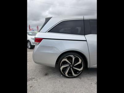 2015 HONDA Odyssey in Miami, FL