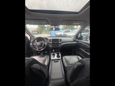 2018 HONDA Pilot in Miami, FL