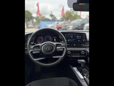 2021 HYUNDAI Elantra in Miami, FL